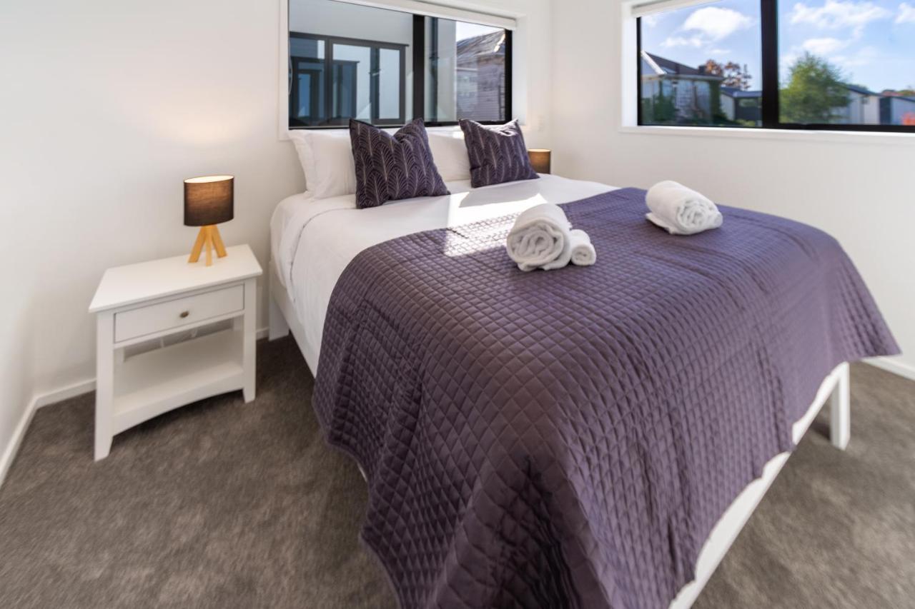 Central City Awaits 2 Bed 2 Bath With Carpark Christchurch Exterior photo